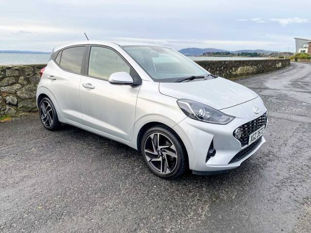 Hyundai i10 1.2 Premium 5 Door Hatchback Petrol Silver