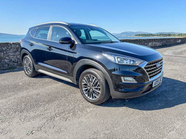 Hyundai Tucson 1.6 GDi Premium (2WD) 5 Door 4x4 vehicle Petrol Black