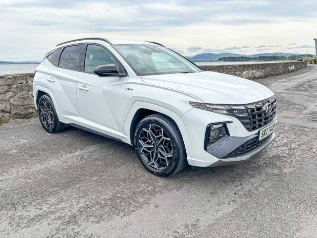 Hyundai Tucson 1.6 TGDi N Line 5dr 2WD 4x4 vehicle Petrol White
