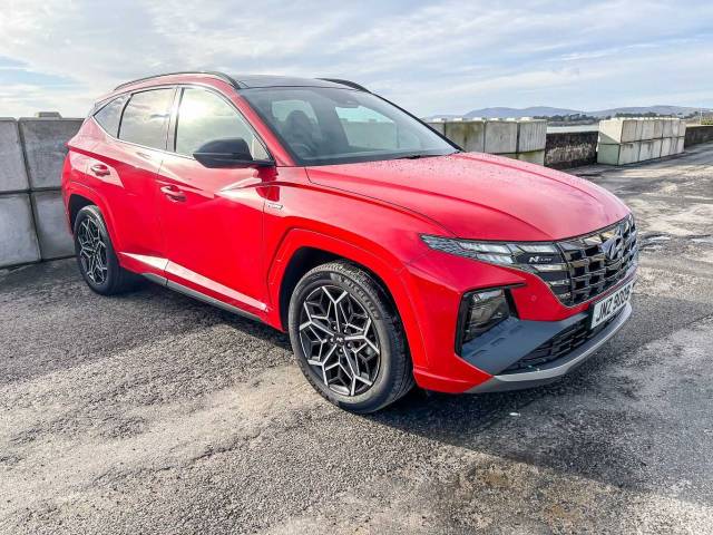 Hyundai TUCSON 1.6 TGDi Hybrid 230 N Line S 5dr 2WD Auto 4x4 vehicle Hybrid Red