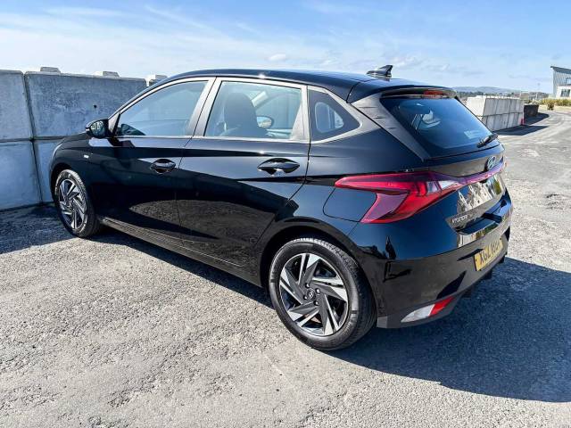 2022 Hyundai i20 1.0T GDi 48V MHD SE Connect 5dr
