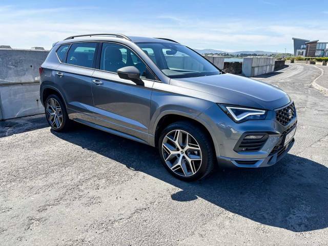 SEAT Ateca 1.5 TSI EVO FR Sport 5dr DSG Estate Petrol Grey