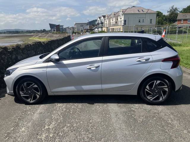 2021 Hyundai i20 1.0T GDi 48V MHD SE Connect 5dr