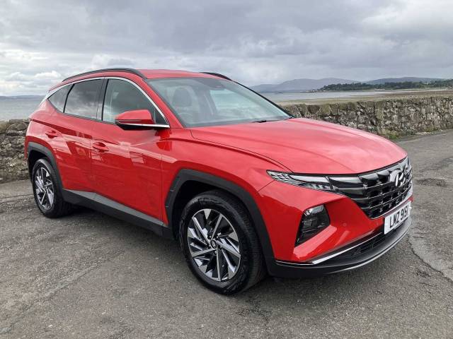 Hyundai TUCSON 1.6 TGDi Premium 5dr 2WD 4x4 vehicle Petrol Red