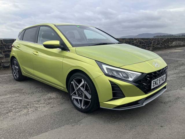 Hyundai i20 1.0T GDi Premium 5dr DCT Hatchback Petrol Yellow