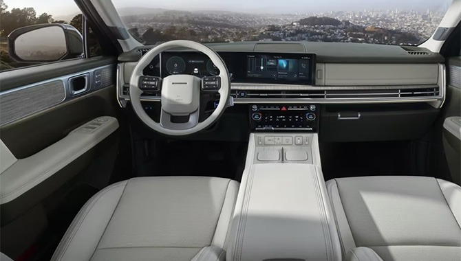 Hyundai SANTA FE Hybrid - Interior